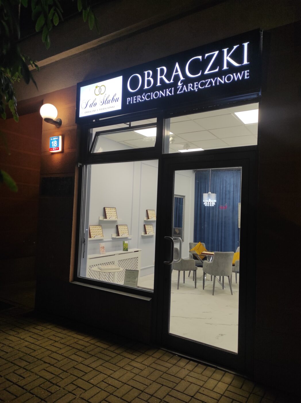 Salon obrączek w Warszawie